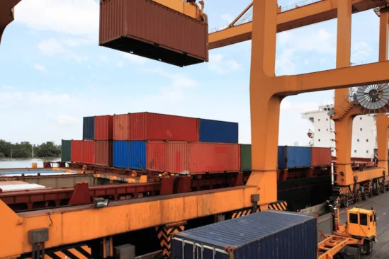 How to Choose a Freight Forwarder in Los Angeles: Challenges, Future, and More